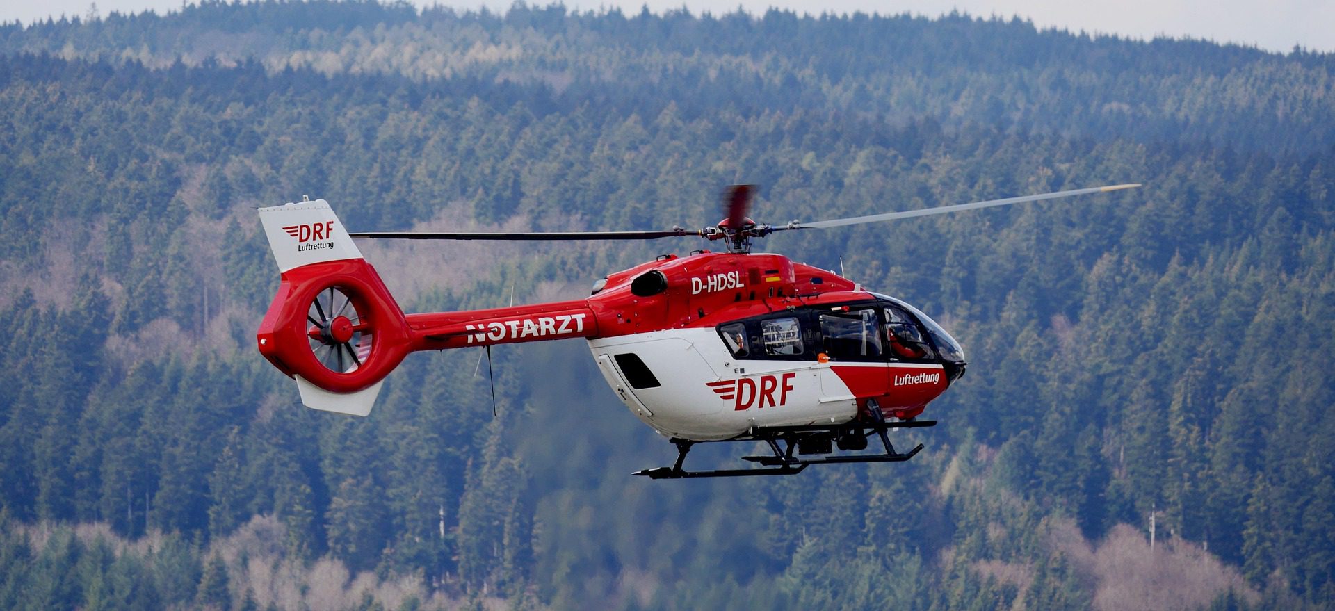 Article on the topic Что такое авиационная скорая помощь и когда она нужна?